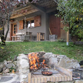 Chalet des 2 Ecureuils - extérieur jardin